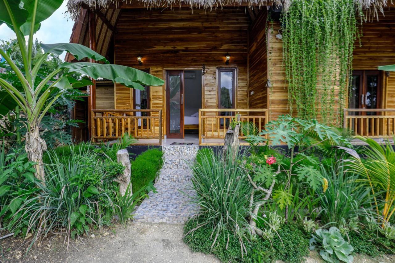Indah Guest House Nusa Penida Sakti Bagian luar foto
